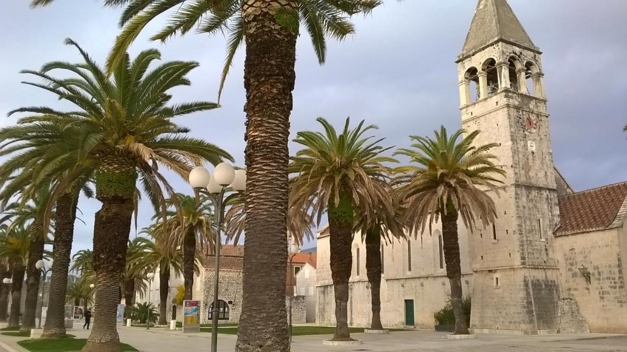Kiwi Appartement Trogir Buitenkant foto