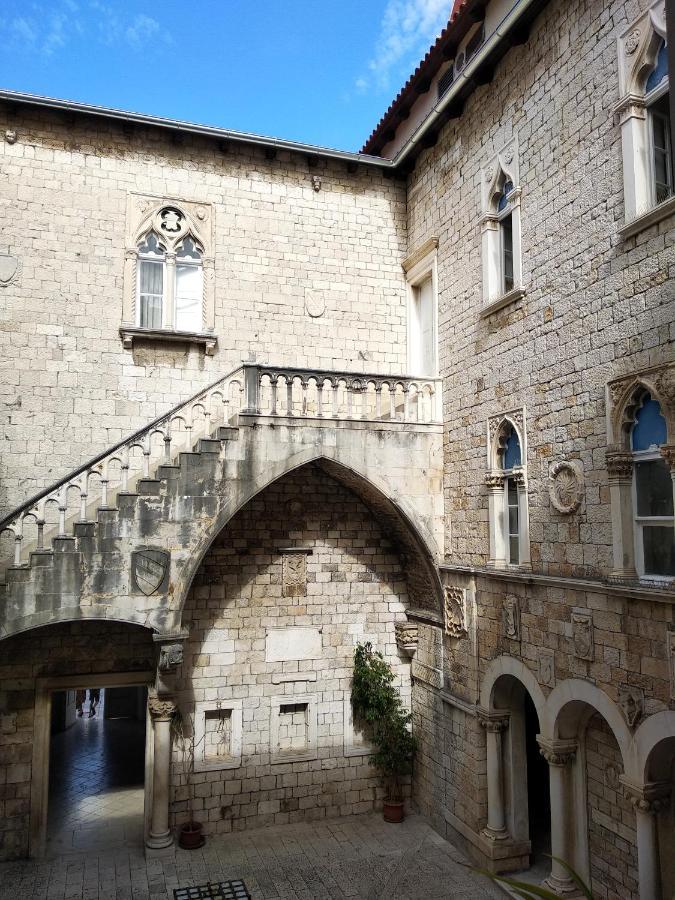 Kiwi Appartement Trogir Buitenkant foto